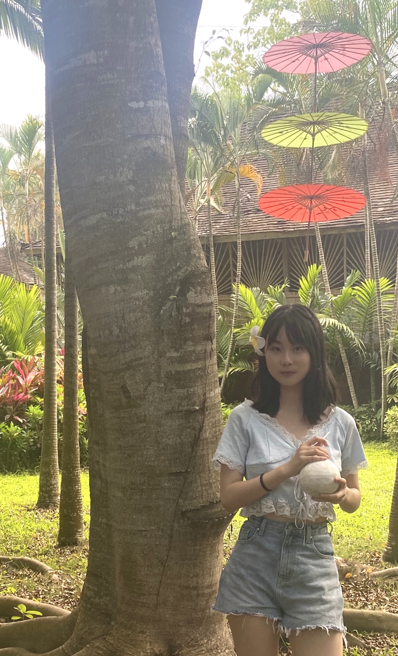 杨雨虹 香港中文大学(50000港币奖学金)加拿大多伦多大学(12000加元奖学金)加拿大UBC大学,加拿大麦吉尔大学,英国爱丁堡大学,英国KCL大学录取